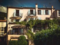 Auberge tourrettes parasol palladio